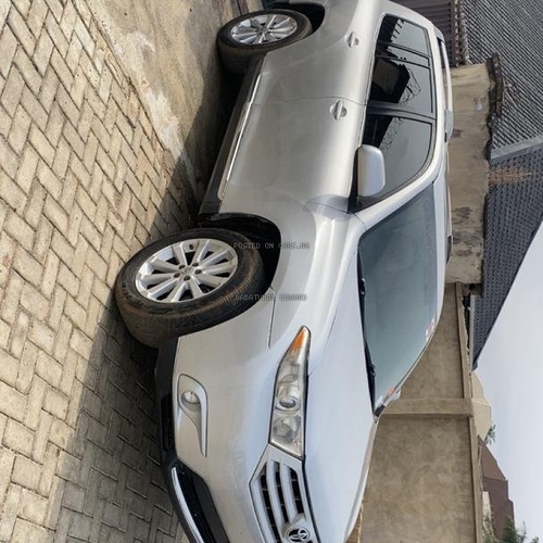 Foreign Used 2013 Toyota Highlander In Lagos