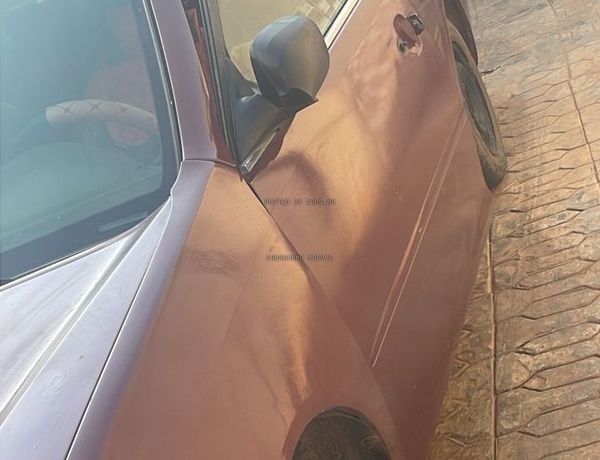 TOYOTA CAMRY 2004 IN LAGOS