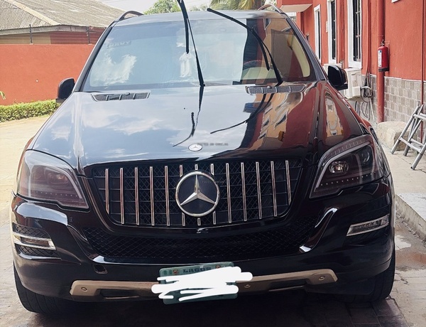 2010 Mercedes Benz ML350 for Sale In Lagos