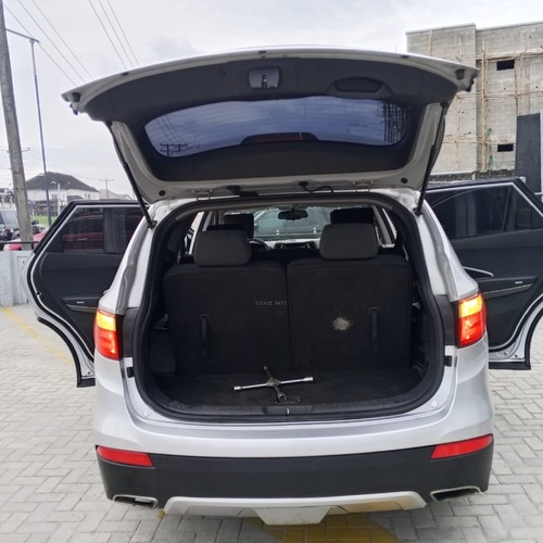 Hyundai Santa Fe 2015 for Sale In Rivers State