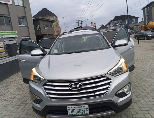 Hyundai Santa Fe 2015 for Sale In Rivers State
