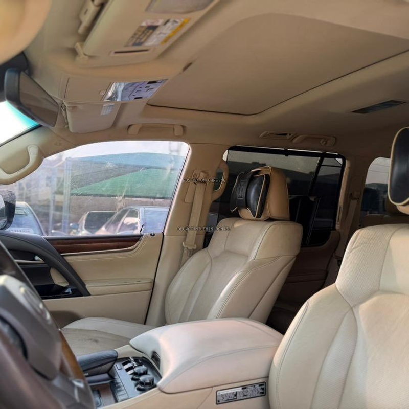 2017 LEXUS LX570 BELGIUM STANDARD  PERFECT V8 ENGINE PRISTINE image