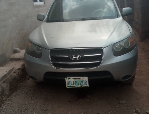 Hyundai Santa Fe 2009 for Sale In Osogbo Osun