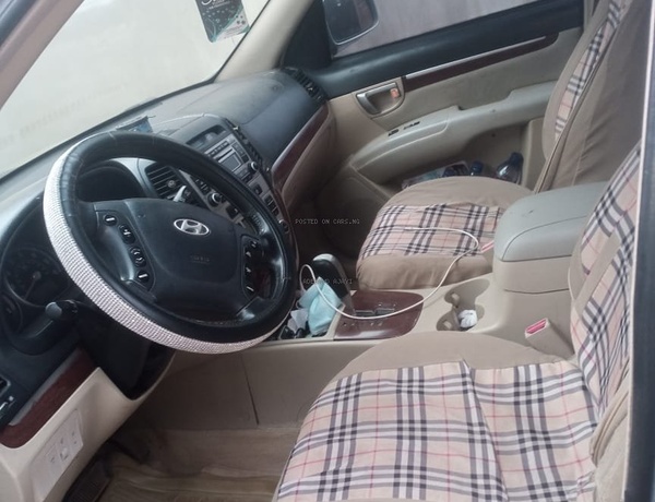 Hyundai Santa Fe 2009 for Sale In Osogbo Osun