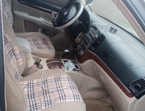 Hyundai Santa Fe 2009 for Sale In Osogbo Osun