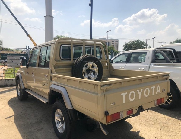 Brand New Toyota Land Cruiser 70 Series Double Cabin Pickup