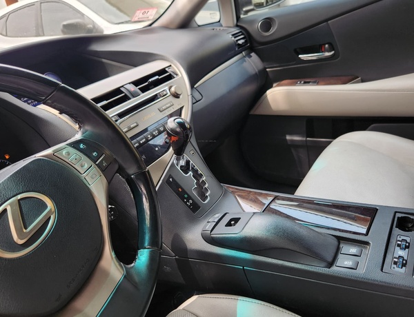 2013 Lexus RX 350 – Clean Luxury SUV