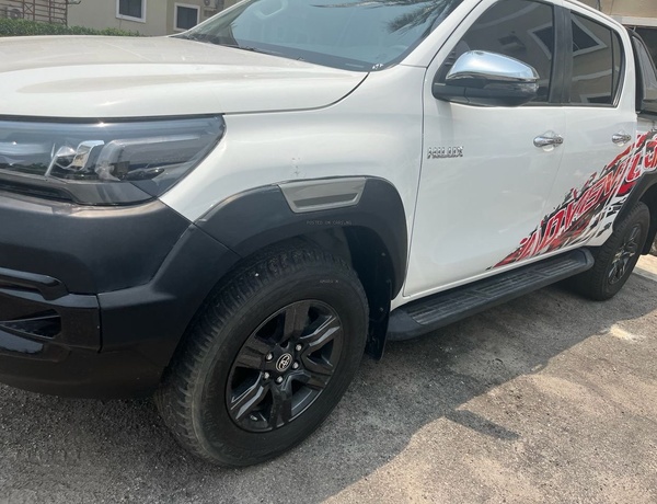 Foreign Used Toyota Hilux 2025 for Sale In Lagos