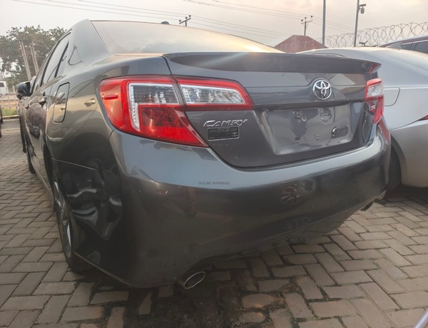 Foreign Used Toyota Camry 2013 Sports Edition
