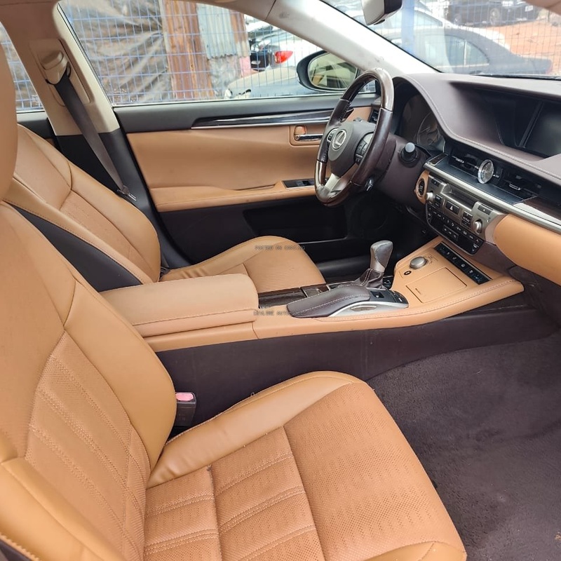 Lexus ES 350 2016 Model Foreign Used image