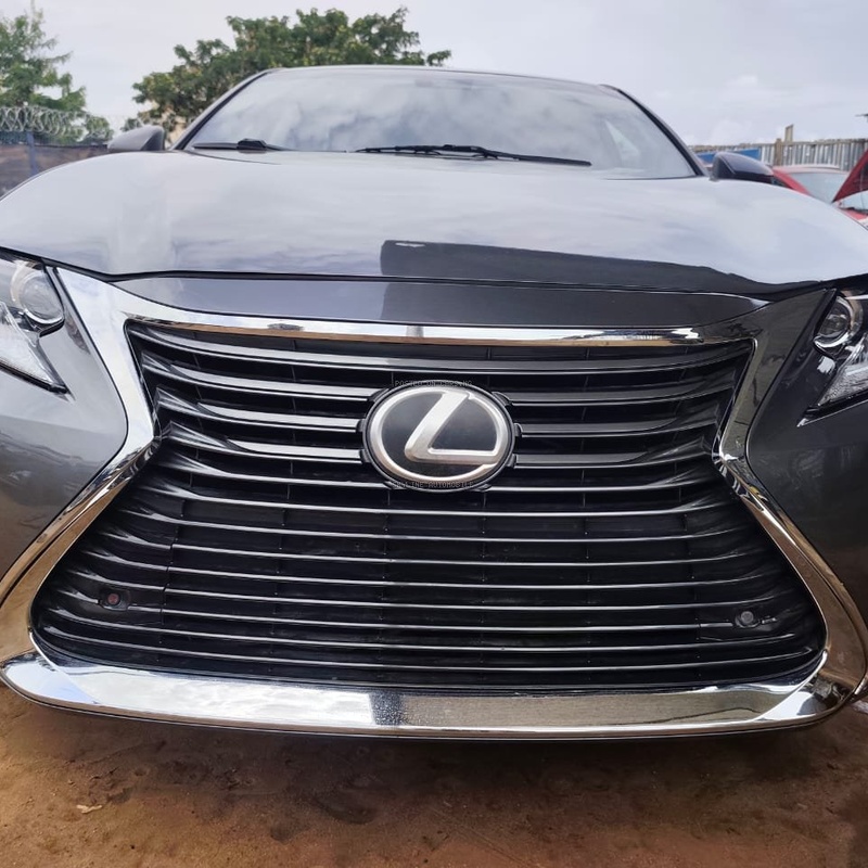 Lexus ES 350 2016 Model Foreign Used image