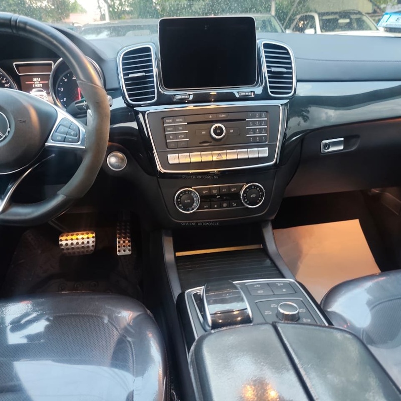 Mercedes Benz GLE43 AMG Biturbo Coupe 2018 Edition image