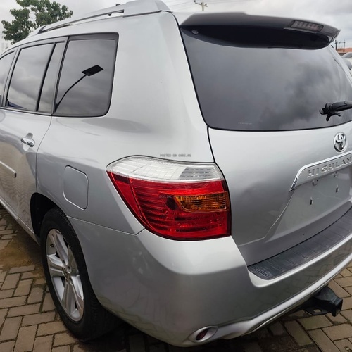 Toyota Highlander 2009 Limited Edition. Foreign Used
