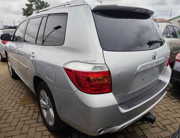 Toyota Highlander 2009 Limited Edition. Foreign Used