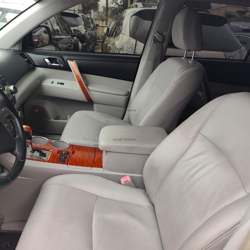 Toyota Highlander 2009 Limited Edition. Foreign Used image