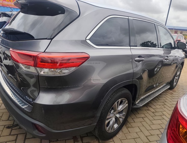 Toyota Highlander 2016 XLE Edition Foreign Used