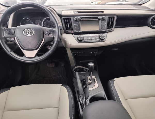 Toyota RAV4 2016 XLE Edition Foreign Used