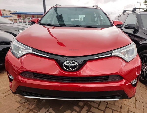 Toyota RAV4 2016 XLE Edition Foreign Used