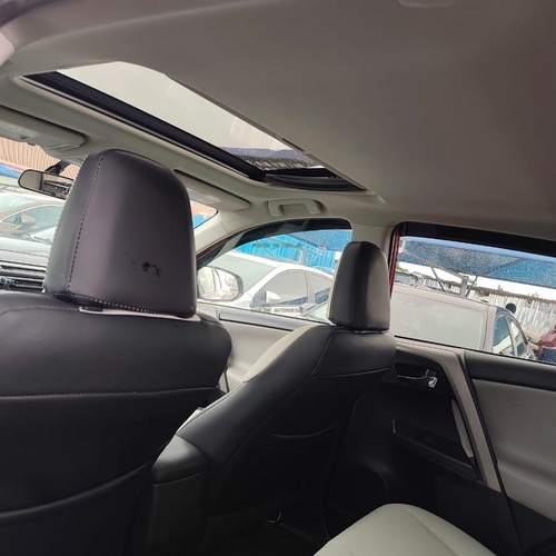 Toyota RAV4 2016 XLE Edition Foreign Used