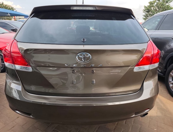 Toyota Venza 2011 Basic Edition Foreign Used