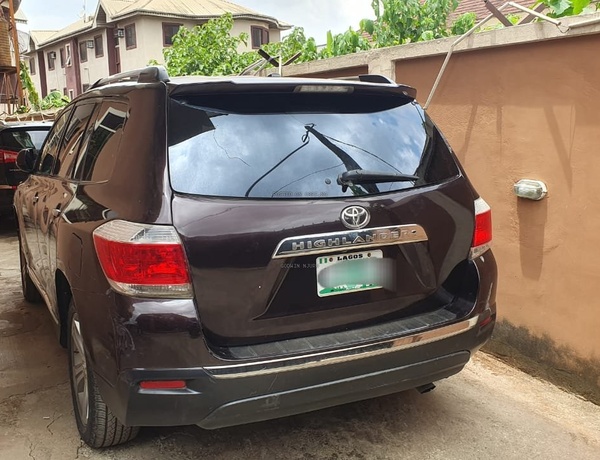 Toyota Highlander 2012 for Sale In Lagos