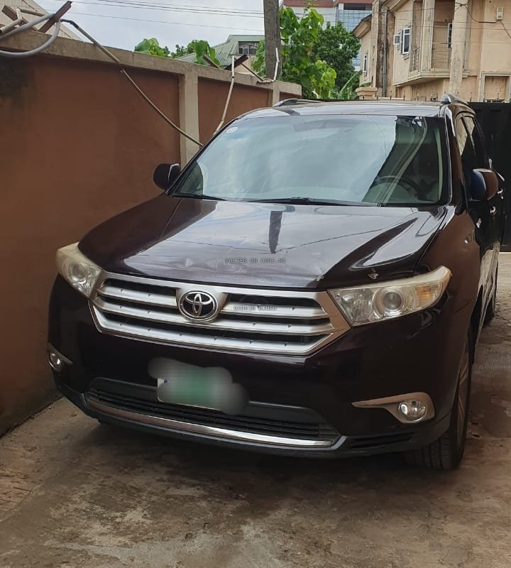 Toyota Highlander 2012 for Sale In Lagos image