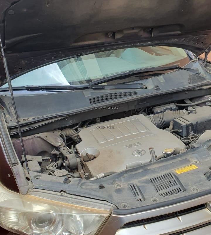 Toyota Highlander 2012 for Sale In Lagos image