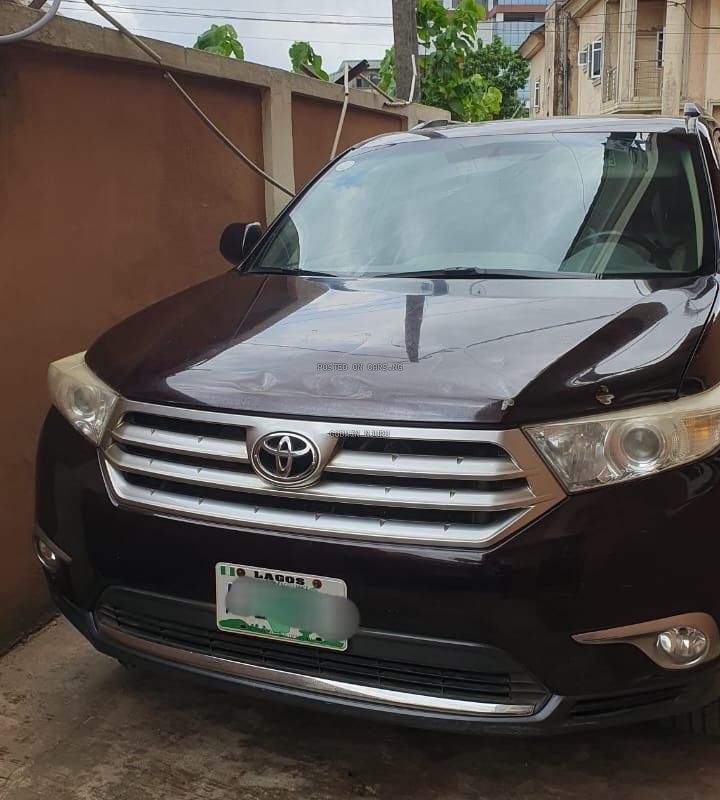 Toyota Highlander 2012 for Sale In Lagos image