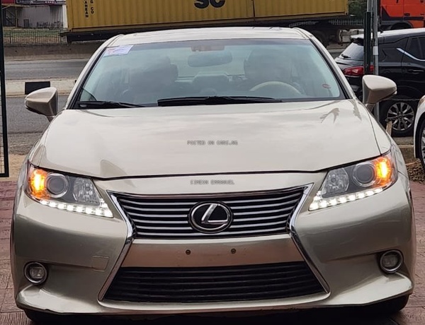 Lexus ES350 2014 (Nigerian Used) In Abuja