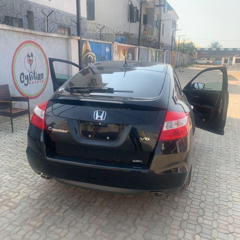 Foreign Used Honda Crosstour 2012 in Abuja image