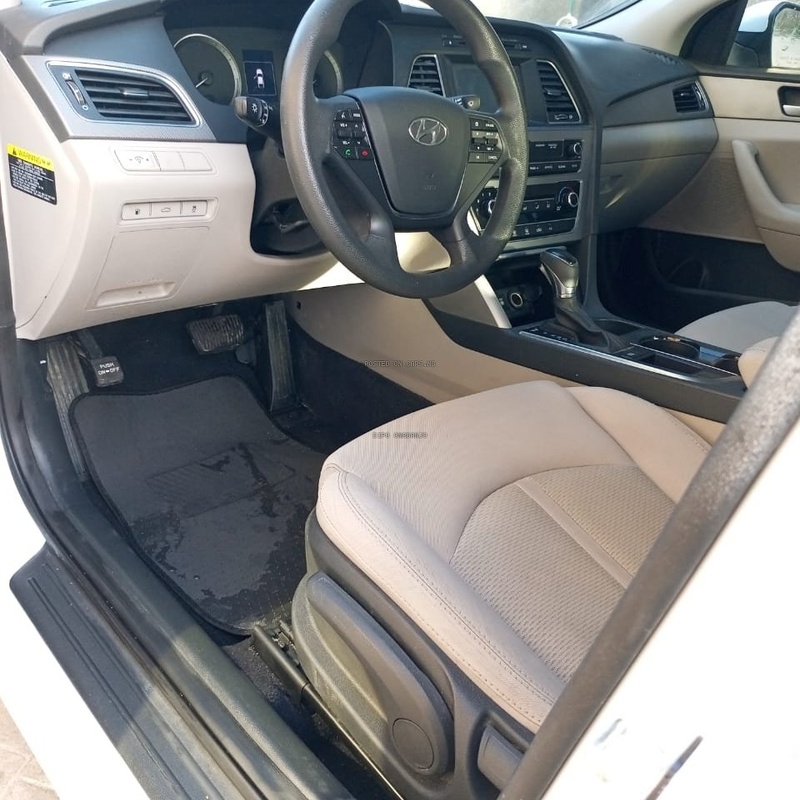 Foreign Used Hyundai Sonata 2015 for Sale In Lagos neat car image