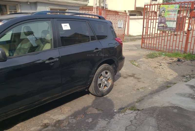 Foreign Used Toyota RAV4 2010 for Sale In Lagos image