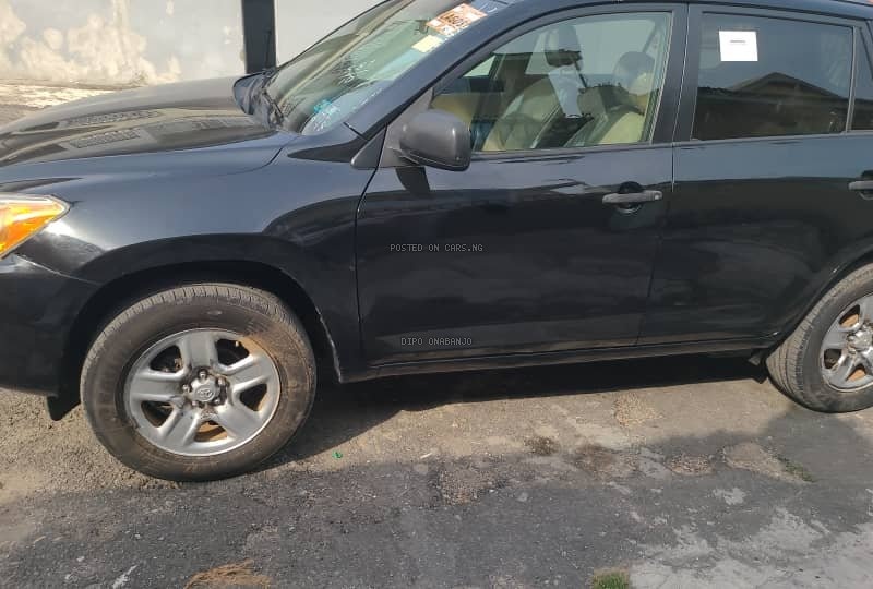 Foreign Used Toyota RAV4 2010 for Sale In Lagos image