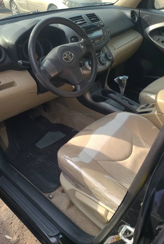 Foreign Used Toyota RAV4 2010 for Sale In Lagos image