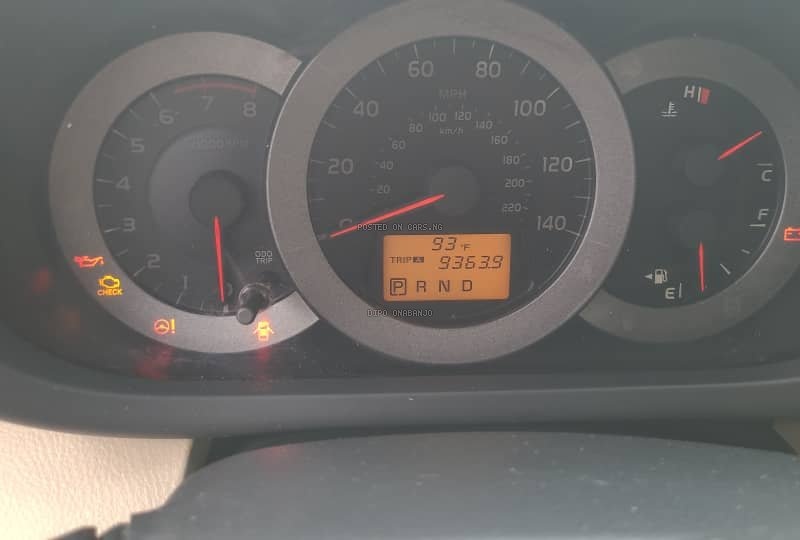 Foreign Used Toyota RAV4 2010 for Sale In Lagos image