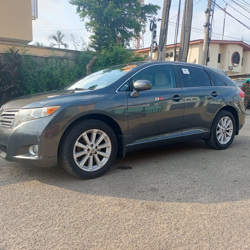 Foreign Used Toyota Venza 2011 for Sale In Lagos image