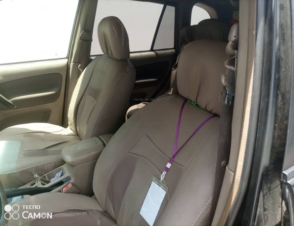 Toyota Rav4 2001 Base FWD Black