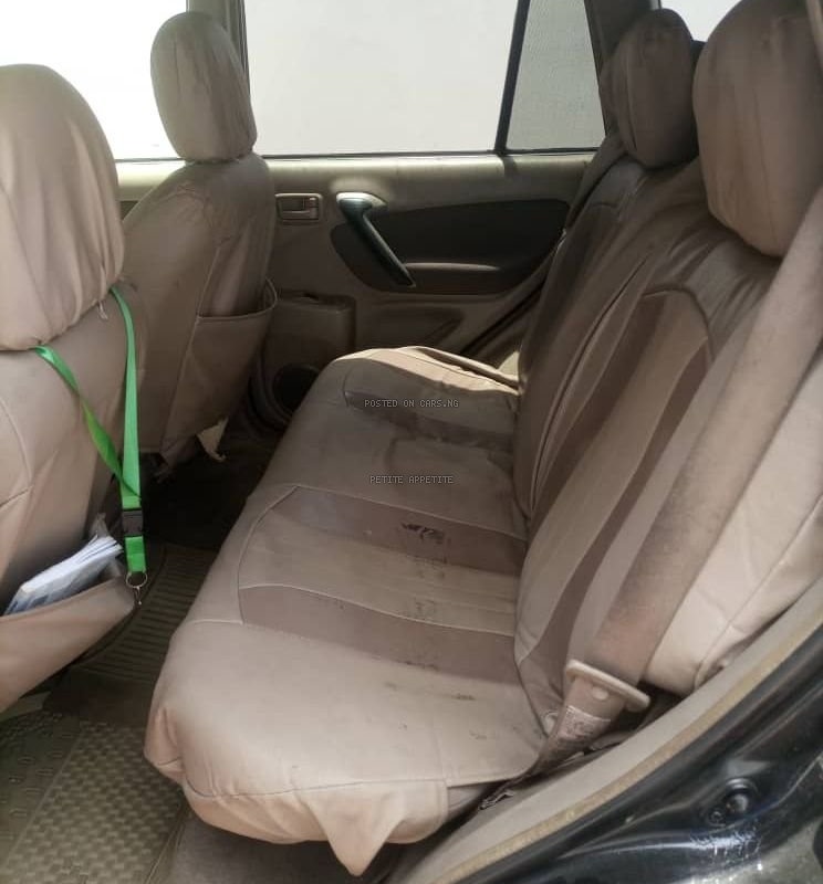 Toyota Rav4 2001 Base FWD Black image