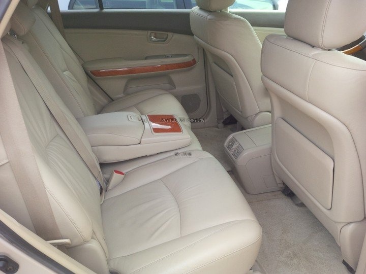 Nigerian Used Lexus Rx 330 2005 for Sale In Sokoto image