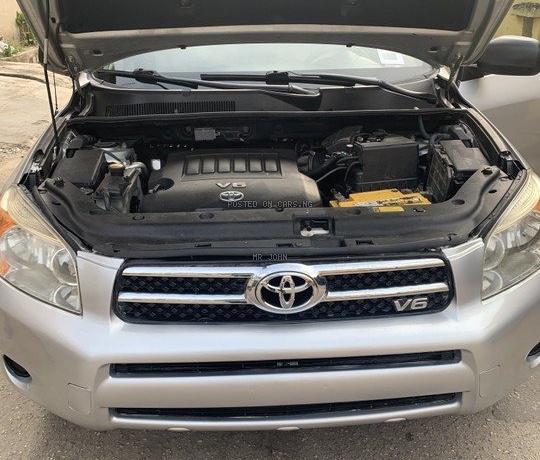 Toyota RAV4 2004 for Sale In Sokoto