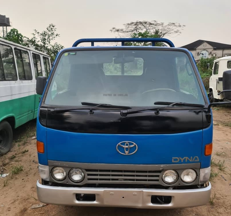 Toyota Dyna 150 1999 for Sale in Sokoto image
