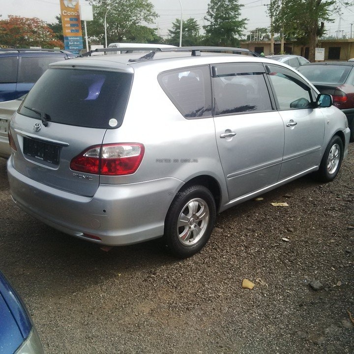 Toyota Picnic 2004 for Sale In Sokoto image