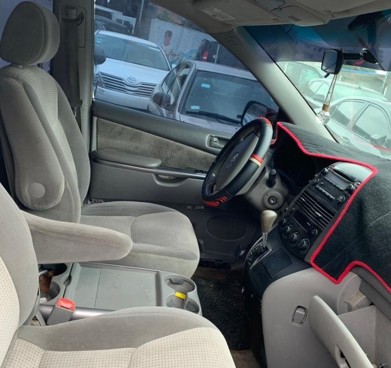 Toyota Sienna 2007 3 roll seater Super engine image