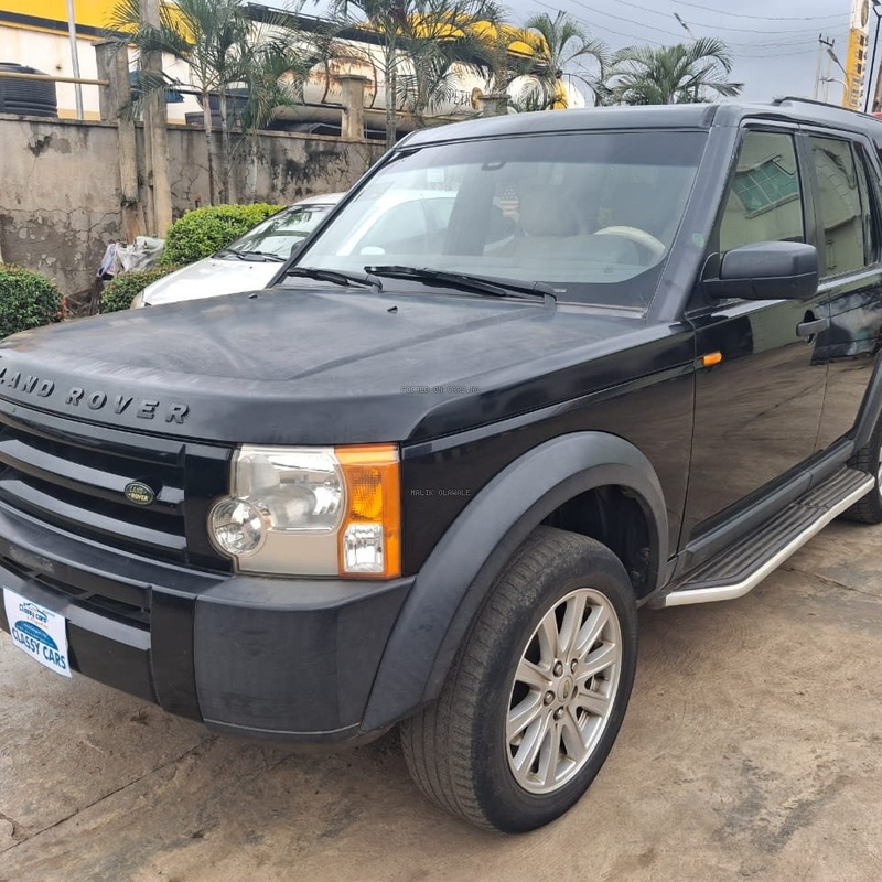 Nigerian Used Land Rover LR3 2006 in Ibadan image