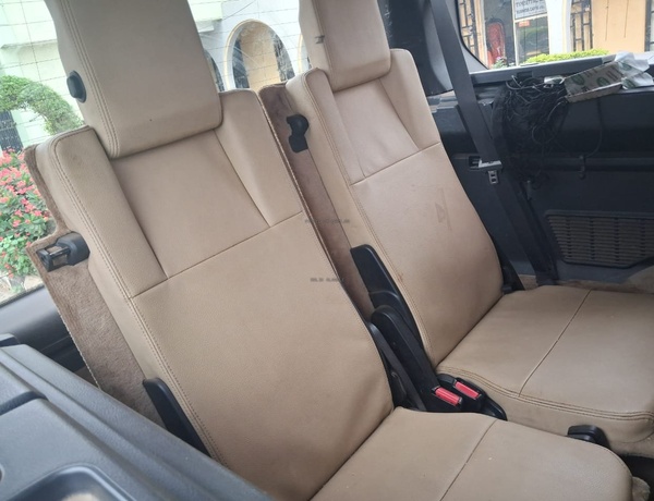 Nigerian Used Land Rover LR3 2006 in Ibadan