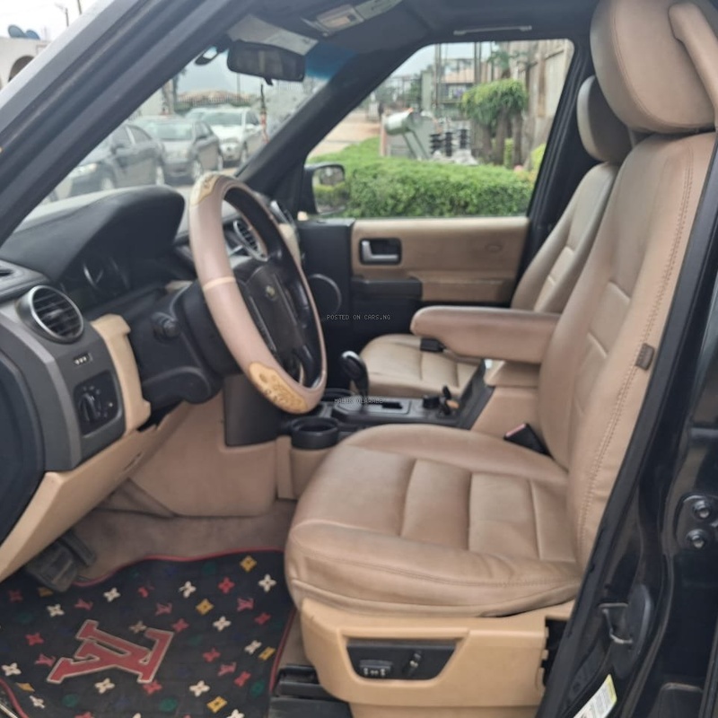 Nigerian Used Land Rover LR3 2006 in Ibadan image