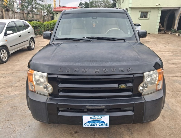 Nigerian Used Land Rover LR3 2006 in Ibadan