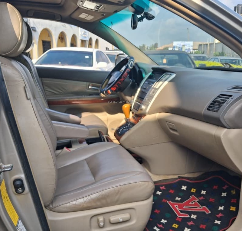 Nigerian Used Lexus RX330 2004  in Ibadan image