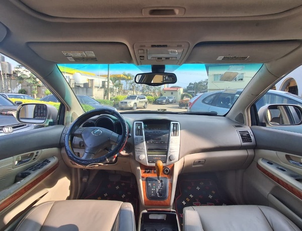 Nigerian Used Lexus RX330 2004  in Ibadan