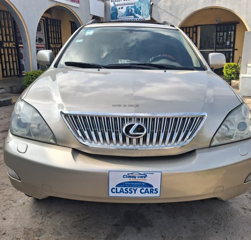 Nigerian Used Lexus RX330 2004  in Ibadan image